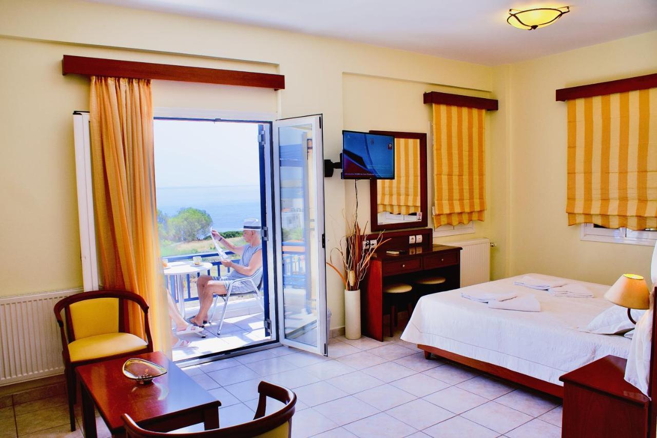 Venardos Hotel Agia Pelagia  외부 사진
