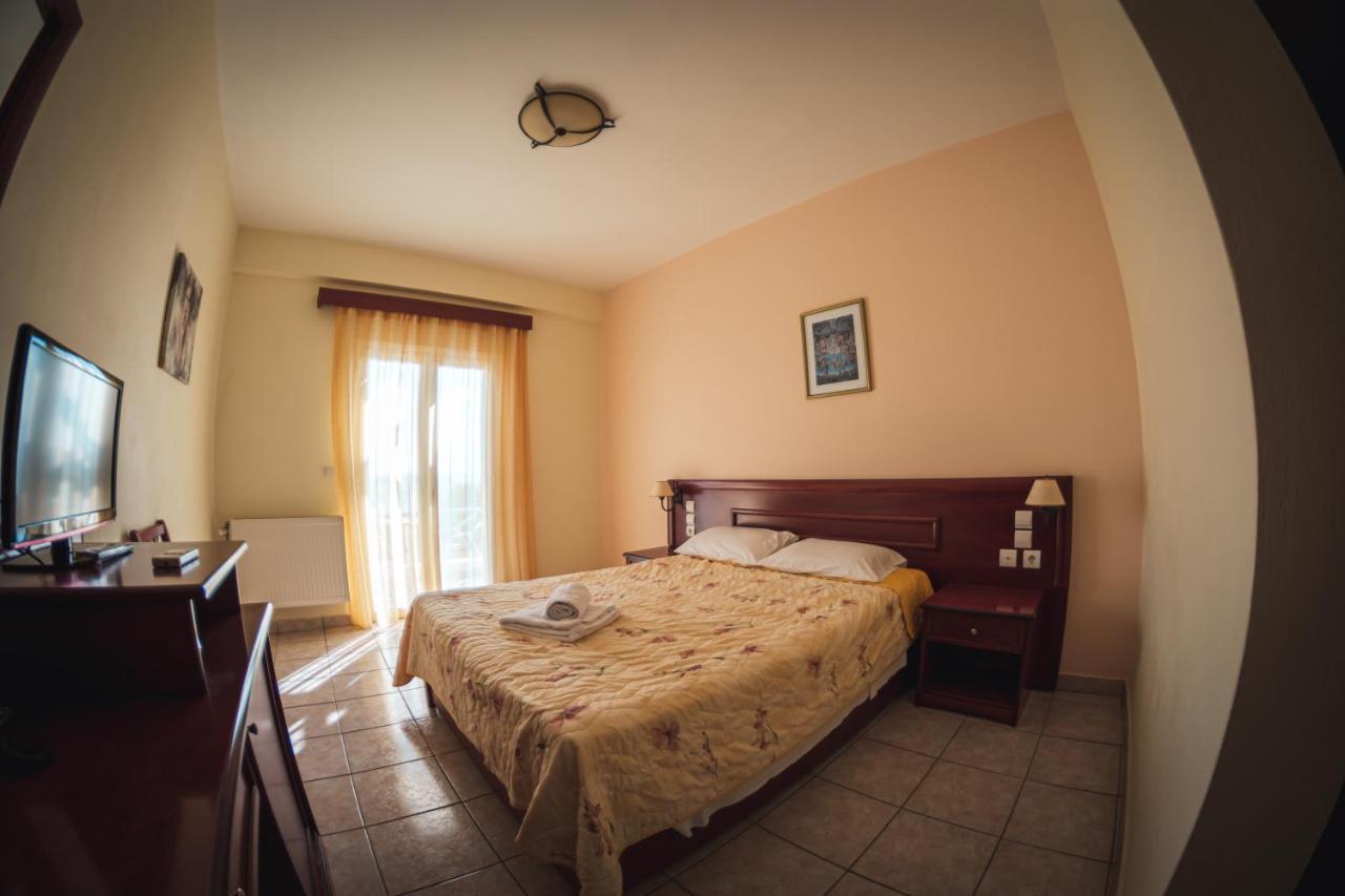 Venardos Hotel Agia Pelagia  외부 사진